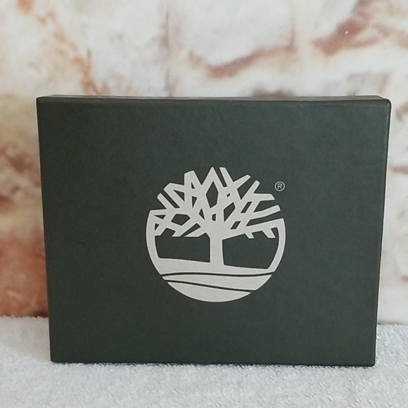 ❣HP❣ New Timberland Cloudy Leather Trifold Wallet - Picture 10 of 10